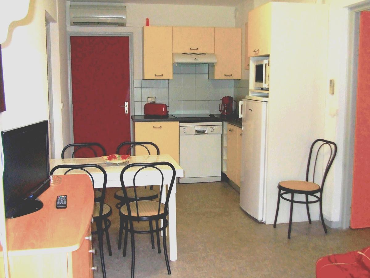 Les Pavillons Du Rooy Apartment Salies-de-Bearn Exterior photo